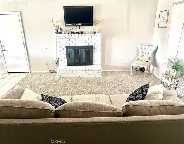 Lancaster, CA 93535,41331 156th ST E
