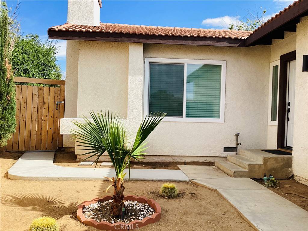 Palmdale, CA 93550,2326 Scott AVE