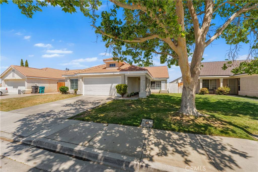 Lancaster, CA 93535,2113 Cypress ST