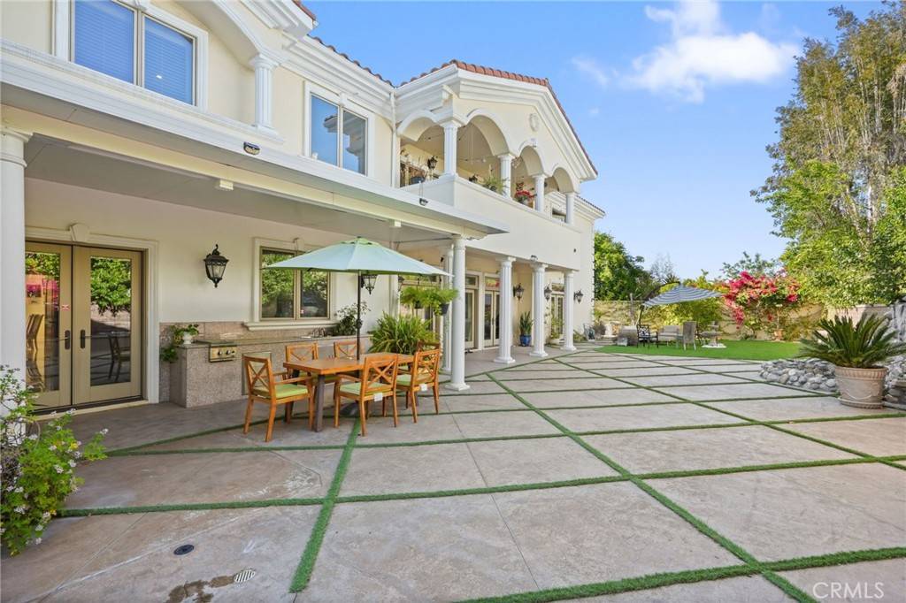 Tarzana, CA 91356,5108 Otis AVE