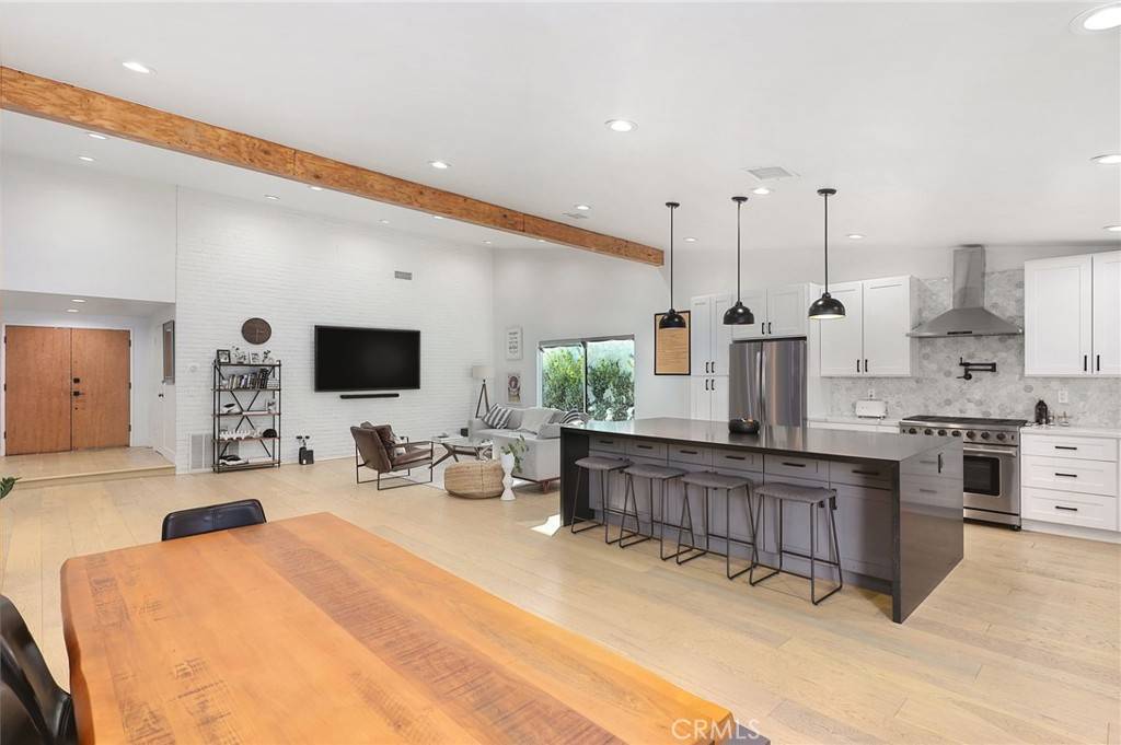 Tarzana, CA 91335,18149 Calvert ST