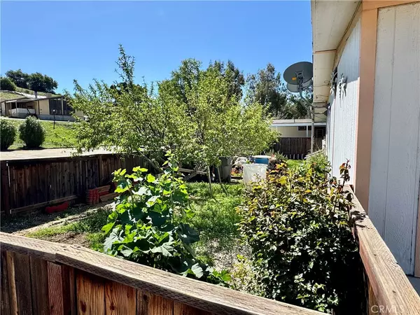 Castaic, CA 91384,36200 Paradise Ranch Rd #104