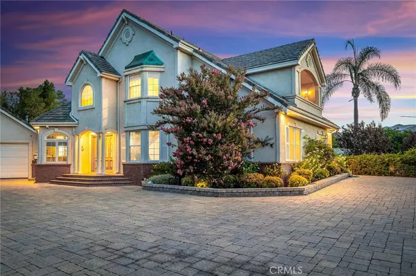 10703 Wheatland AVE, Sunland, CA 91040