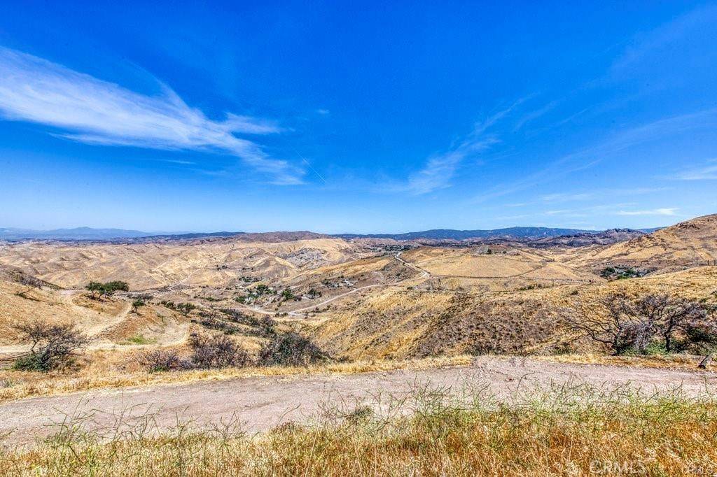 Canyon Country, CA 91387,30668 3/4 Tick Canyon RD