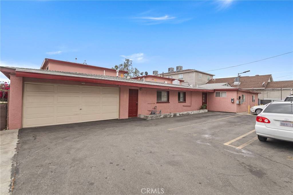 North Hollywood, CA 91605,11966 Runnymede ST