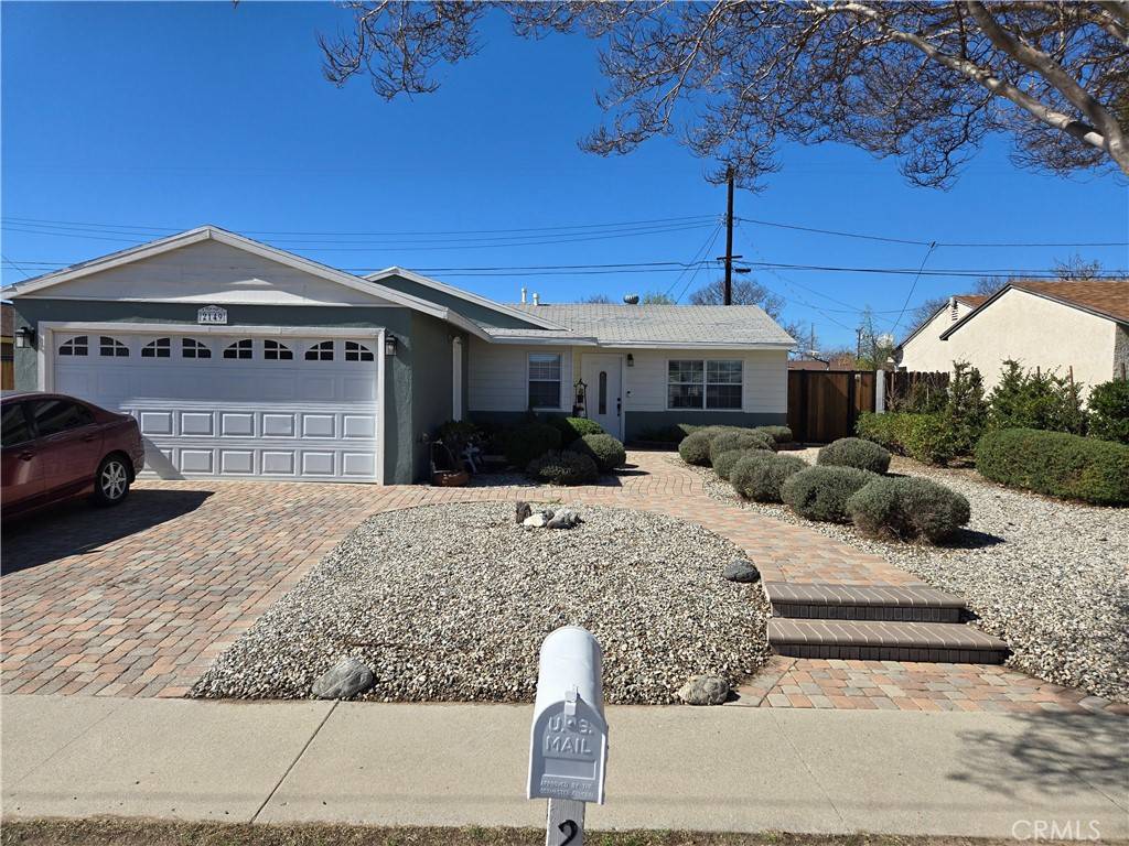 2149 Clover ST, Simi Valley, CA 93065