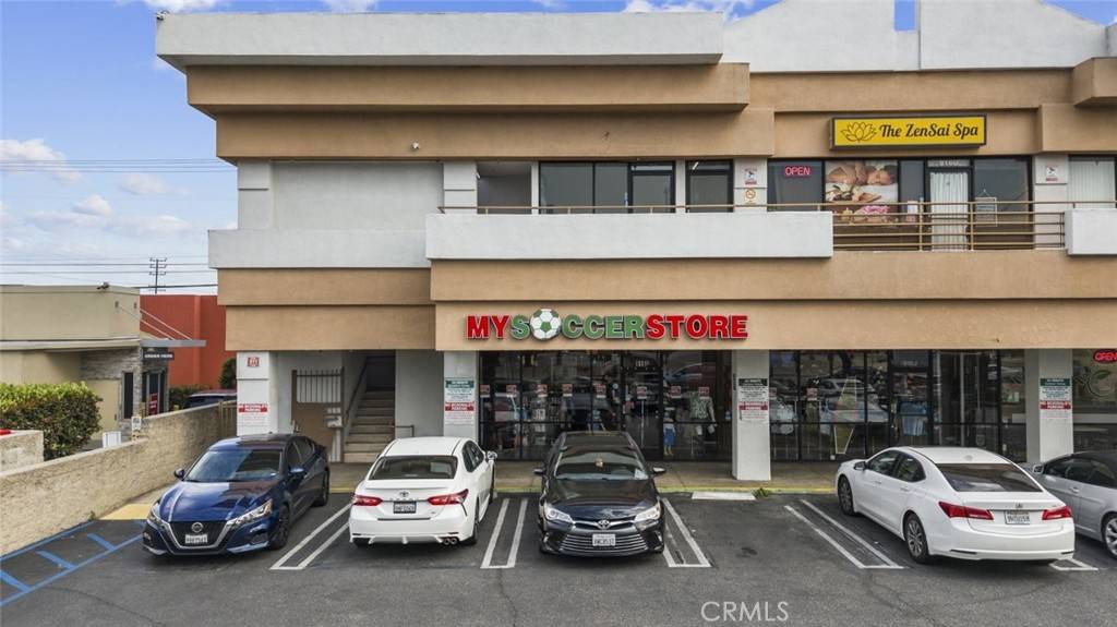 916 W Burbank BLVD, Burbank, CA 91502