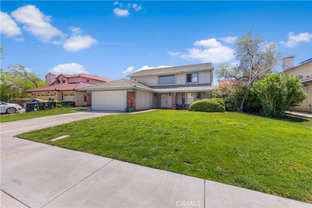 Lancaster, CA 93536,3046 W Avenue J4