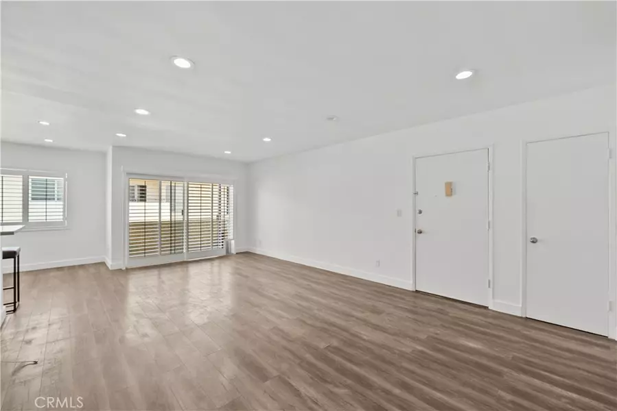 5328 Newcastle AVE #58, Encino, CA 91316