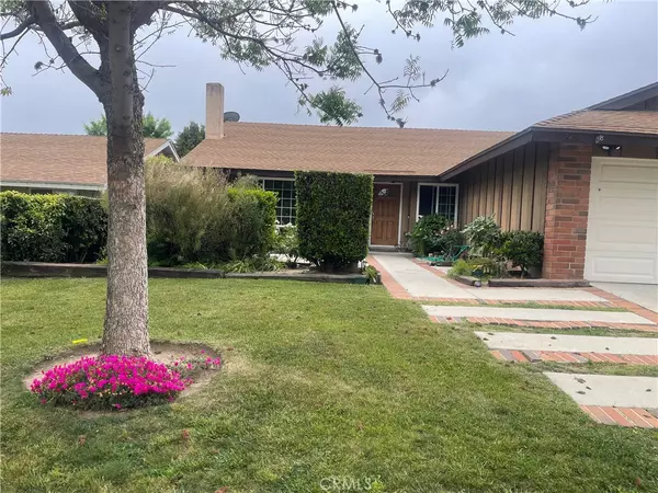 24336 Jennifer PL, Newhall, CA 91321