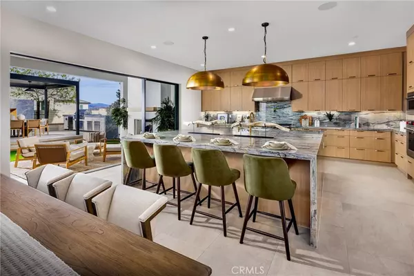 Valencia, CA 91381,27780 Reel LN