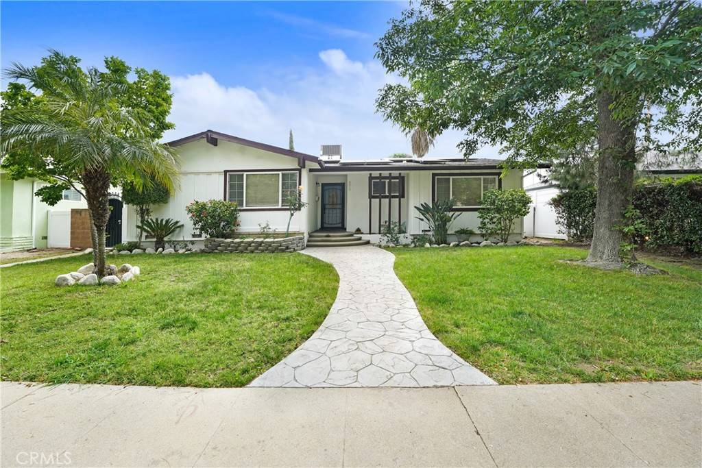 6660 Woodlake AVE, West Hills, CA 91307