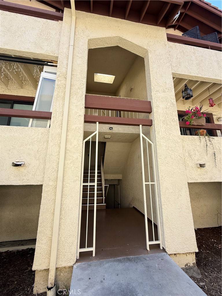 Canyon Country, CA 91387,18122 Sundowner WAY #1108