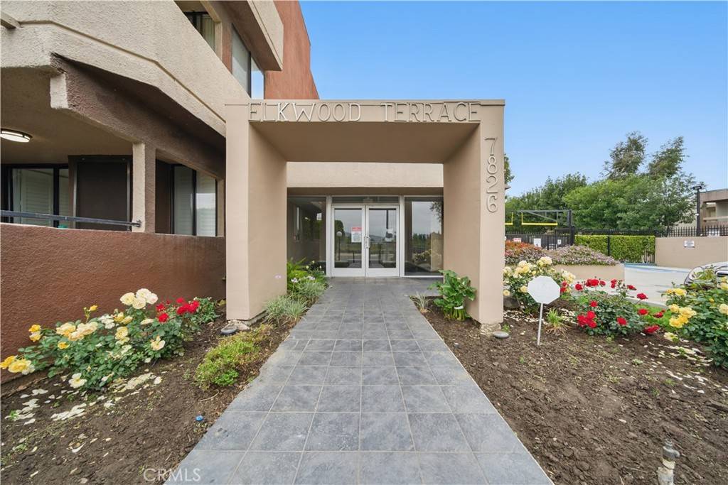 Canoga Park, CA 91304,7826 Topanga Canyon BLVD #218