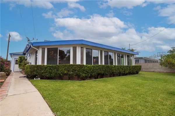 Arleta, CA 91331,9615 Dorrington AVE