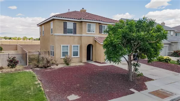 43718 32nd ST E, Lancaster, CA 93535