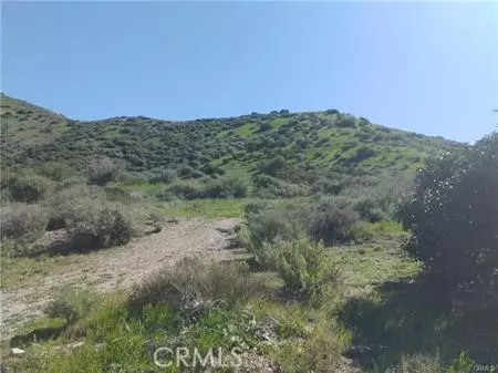 Simi Valley, CA 93063,62 Las Lljas Canyon RD