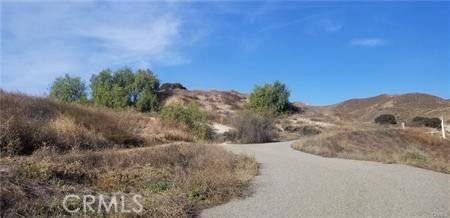 Simi Valley, CA 93063,26 Chivo