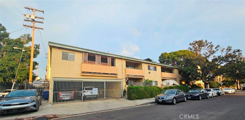 11727 Ohio AVE, Los Angeles, CA 90025
