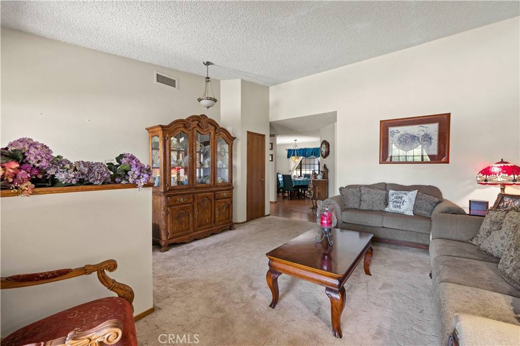 Acton, CA 93510,33805 Crown Valley RD