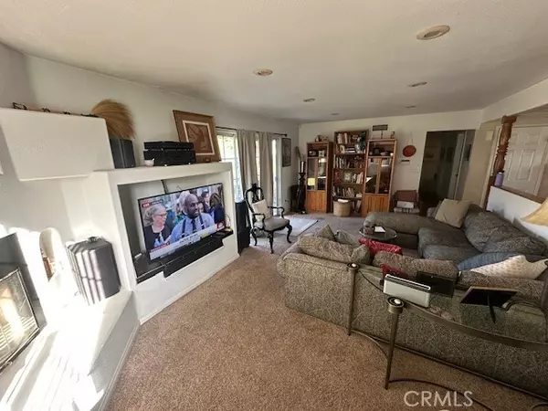 West Hills, CA 91304,8108 Royer AVE