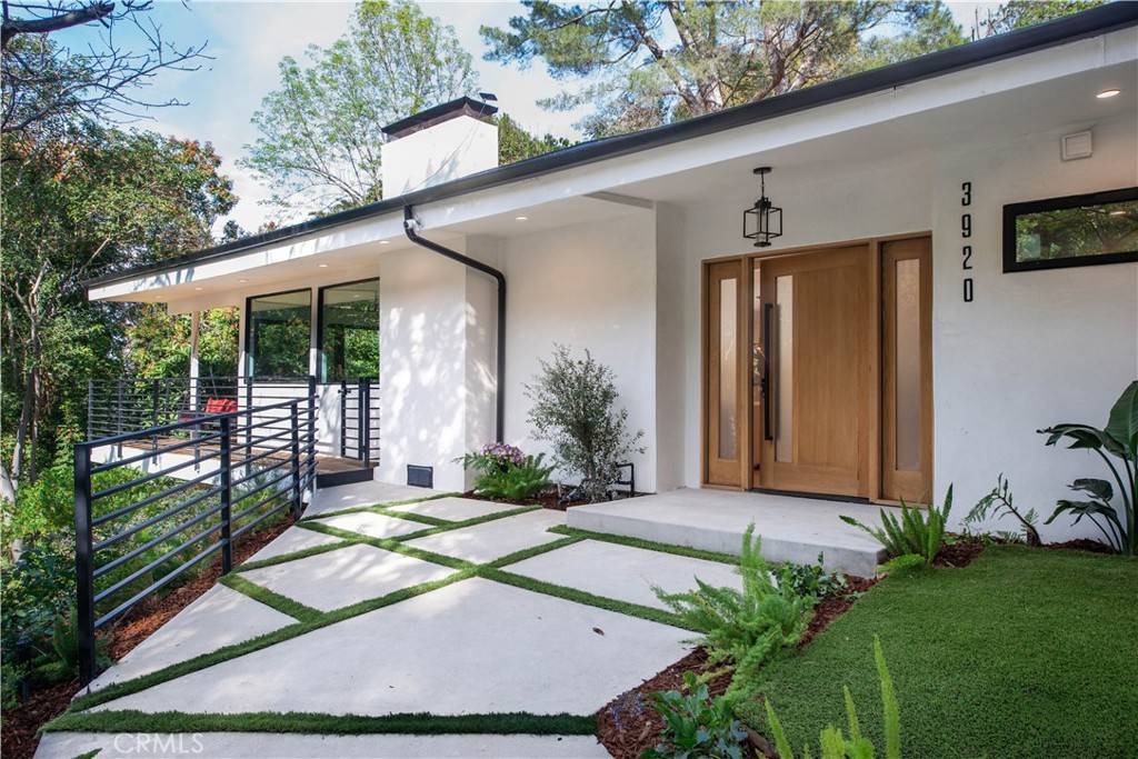 Sherman Oaks, CA 91423,3920 Weslin AVE