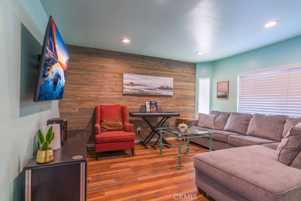 Newhall, CA 91321,23500 The Old RD #35