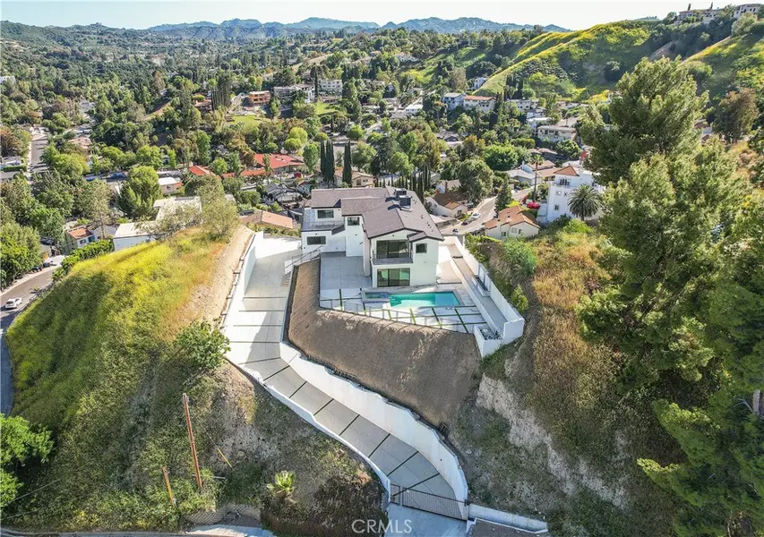 5099 Llano DR, Woodland Hills, CA 91364