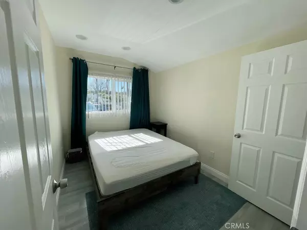 Woodland Hills, CA 91367,20833 Martha ST