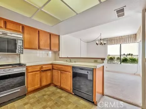 Porter Ranch, CA 91326,11255 Key West AVE #2