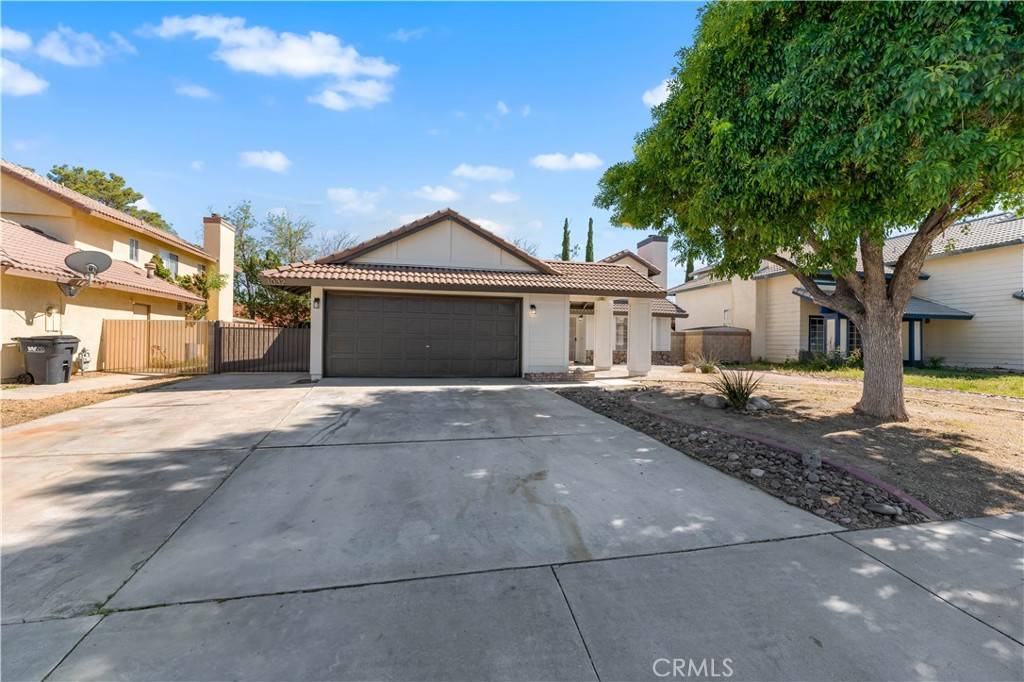 Lancaster, CA 93535,1032 Glenn CT