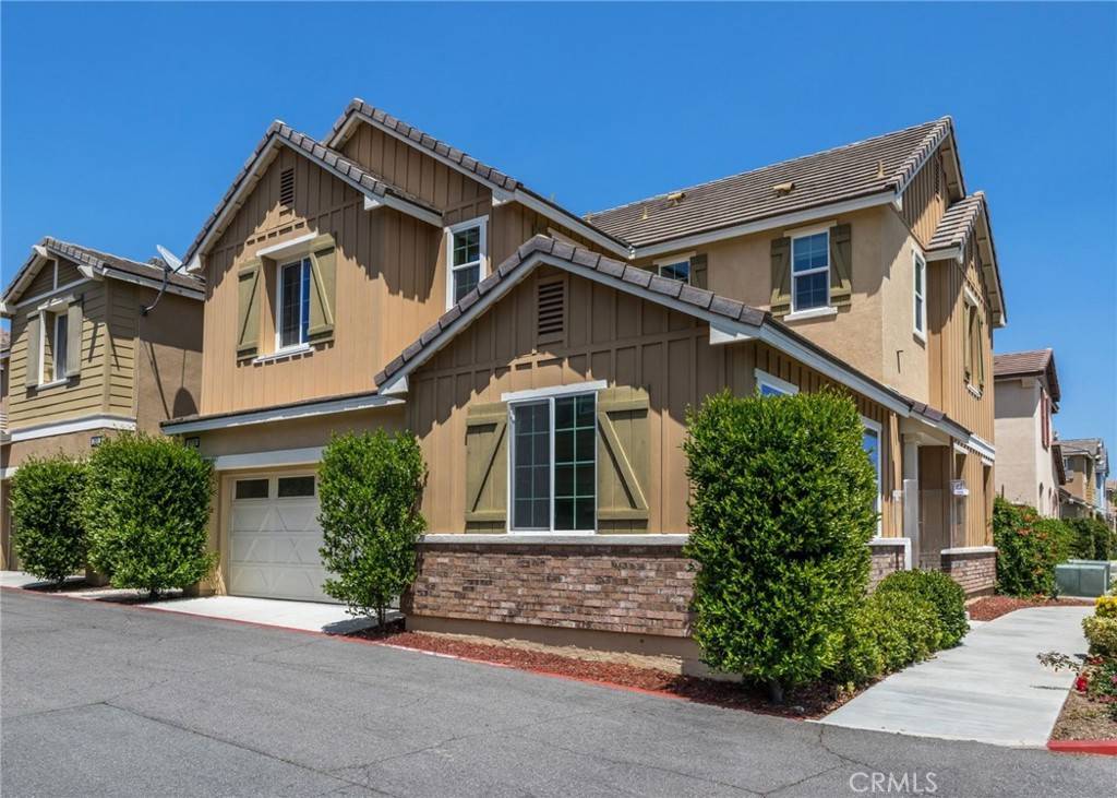 22069 Windham WAY, Saugus, CA 91350