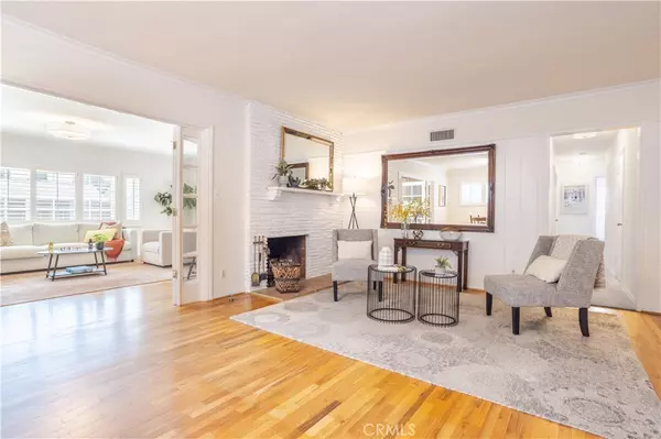 Granada Hills, CA 91344,11330 Haskell AVE