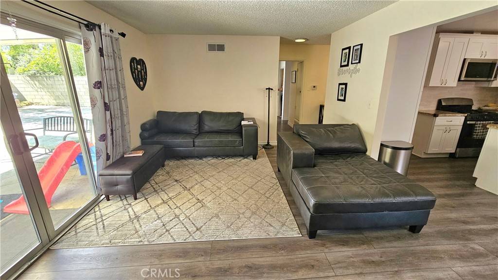 Sylmar, CA 91342,14812 Ryan ST