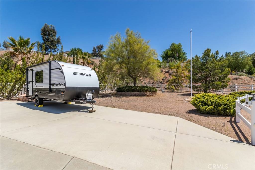 Acton, CA 93510,33693 Cattle Creek RD