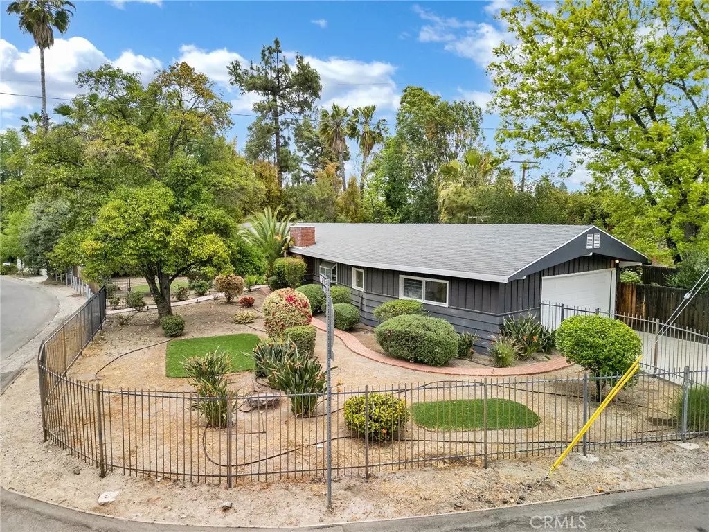 Woodland Hills, CA 91364,5300 Winnetka AVE
