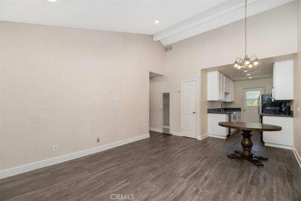 1140 Molino AVE #7, Long Beach, CA 90804