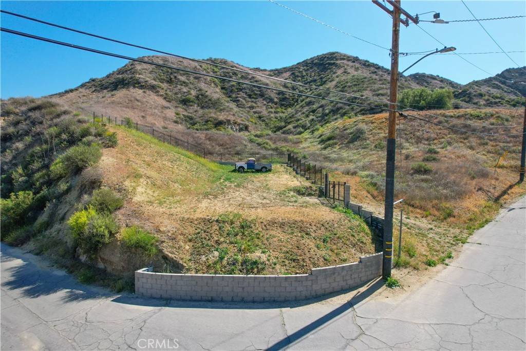 Val Verde, CA 91384,0 Taylor