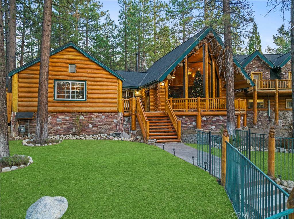Big Bear Lake, CA 92315,39900 Forest Road