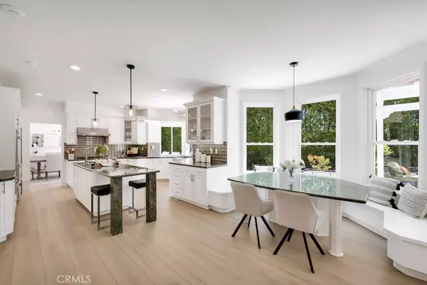 Topanga, CA 90290,21141 Brunnell CT
