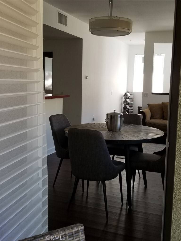 Palm Springs, CA 92264,850 E Palm Canyon DR #203