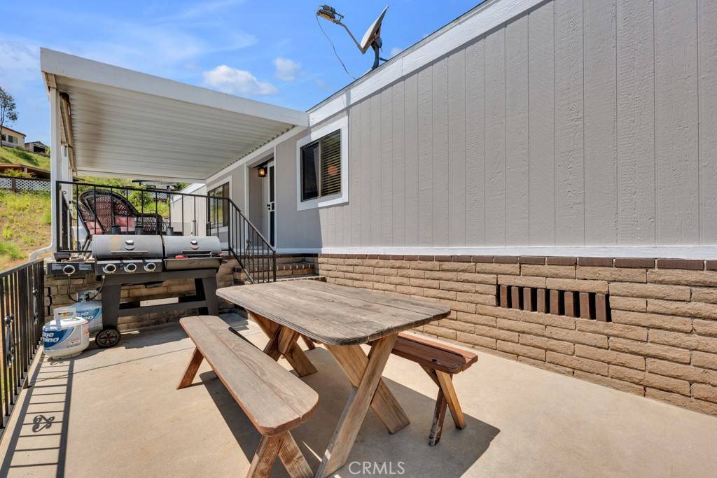 West Hills, CA 91304,24425 Woolsey Canyon RD #114