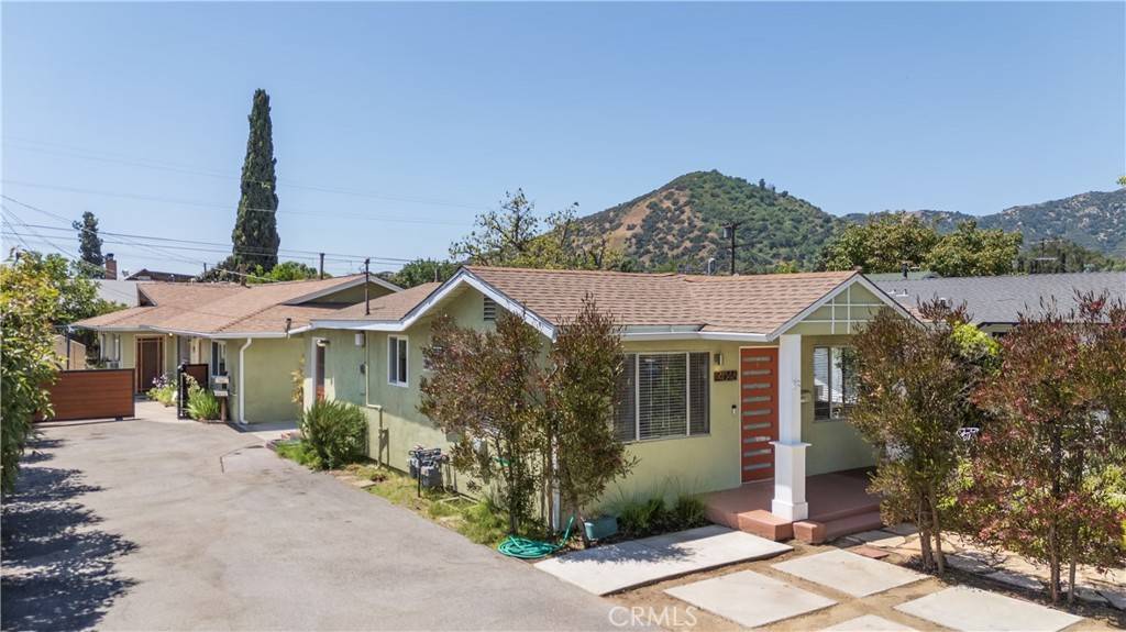 Los Angeles, CA 90039,4046 Baywood ST