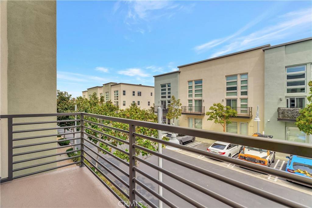 Gardena, CA 90248,1508 W Artesia #H