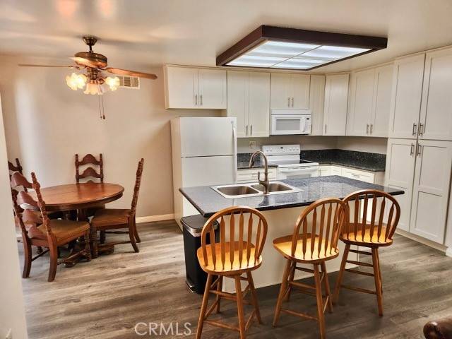 Chatsworth, CA 91311,10407 Larwin AVE