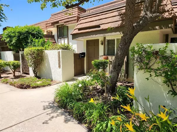 10407 Larwin AVE, Chatsworth, CA 91311