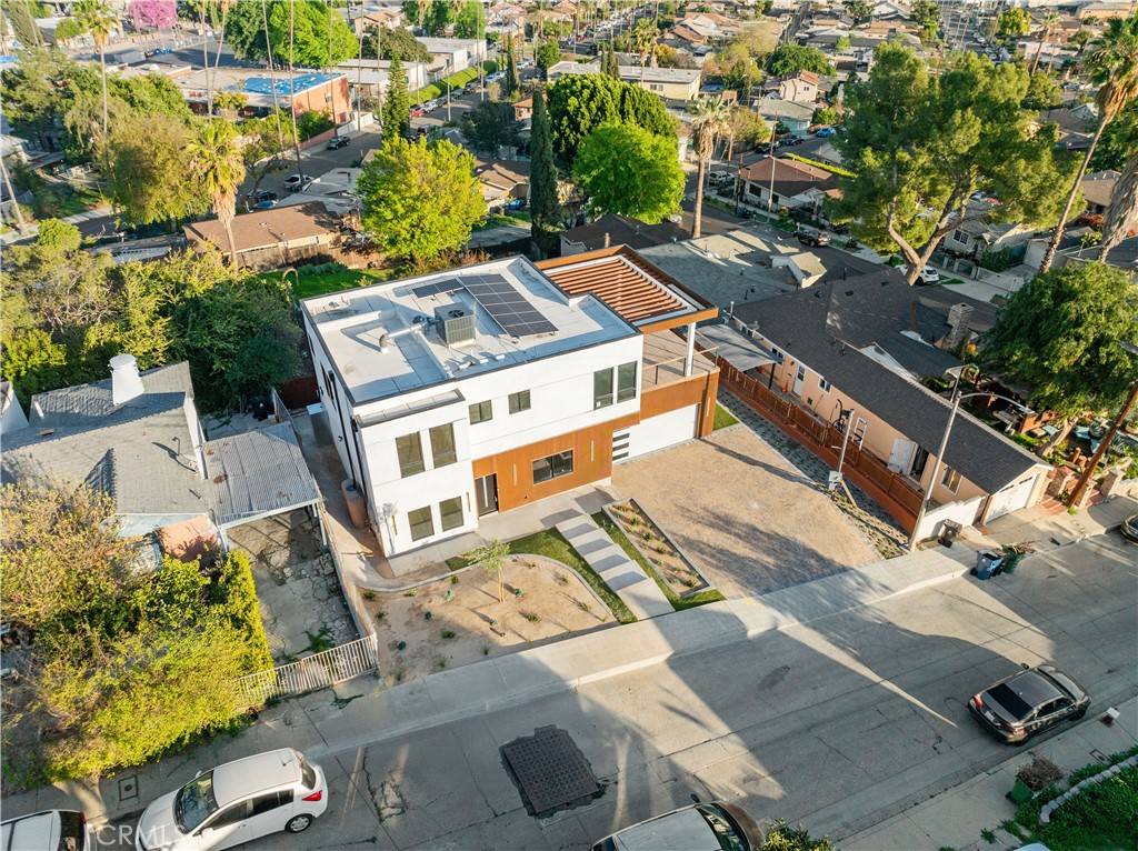 Los Angeles, CA 90032,3810 Locke AVE