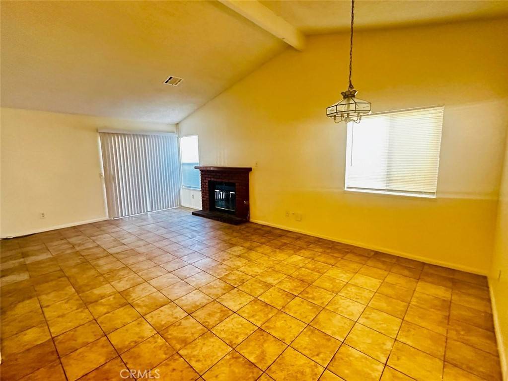 Palmdale, CA 93550,3097 E Avenue R5