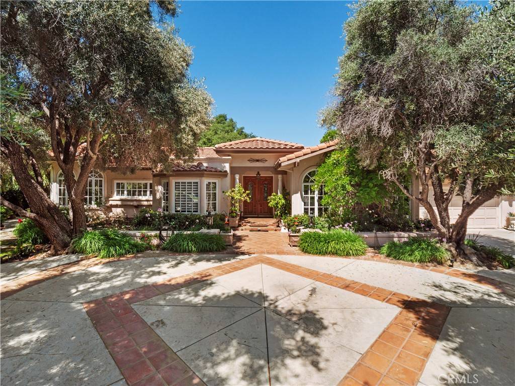 26749 Macmillan Ranch Rd, Canyon Country, CA 91387
