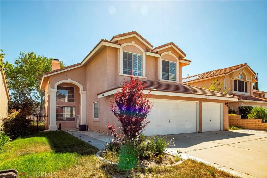 Saugus, CA 91350,20220 Arthur CT